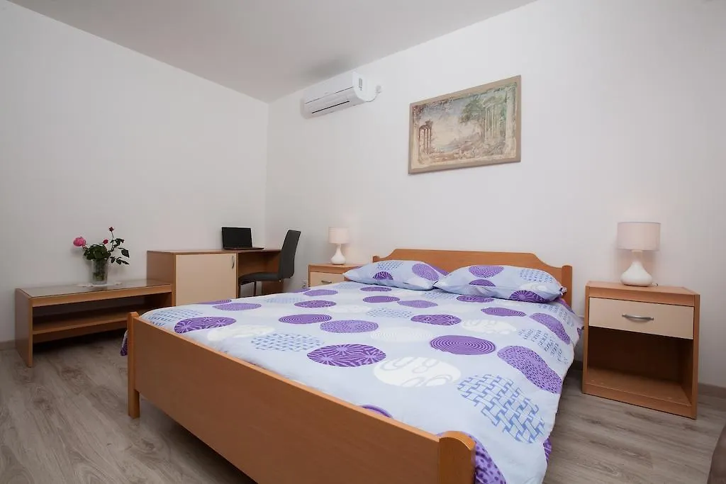 Apartment Pepi Lovran