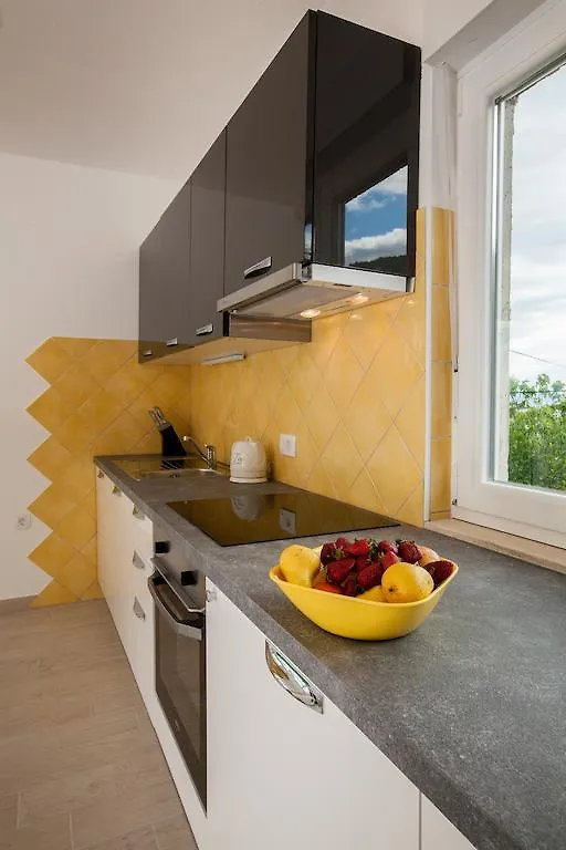 Apartment Pepi Lovran